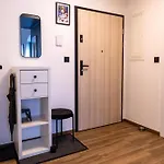 Azet Modern Apartment *