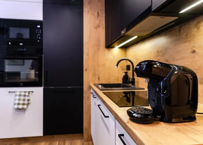 Azet Modern Apartment *